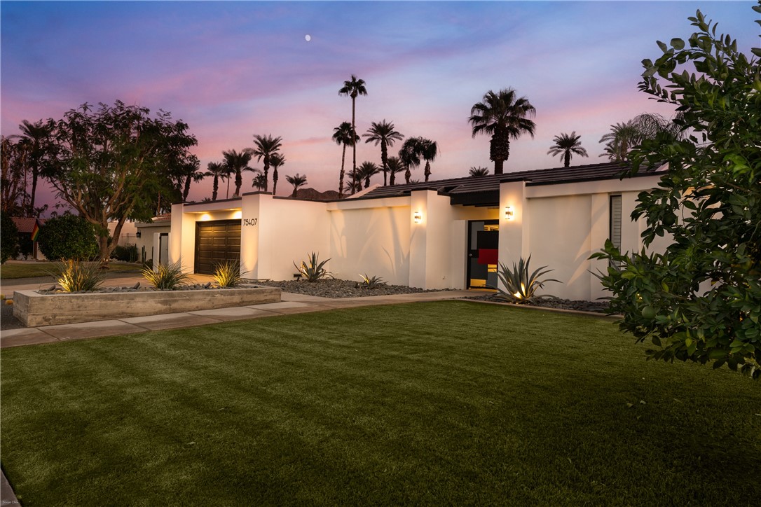 Indian Wells (32508) - Residential Lease