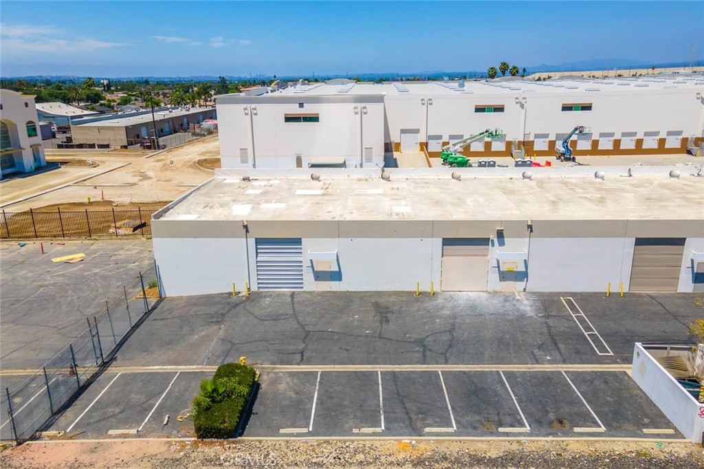 15562 Azusa Canyon Road D & E