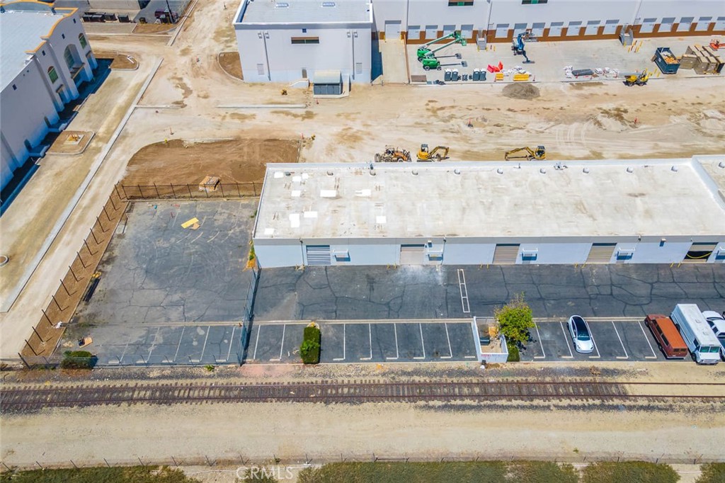 15562 Azusa Canyon Road D & E