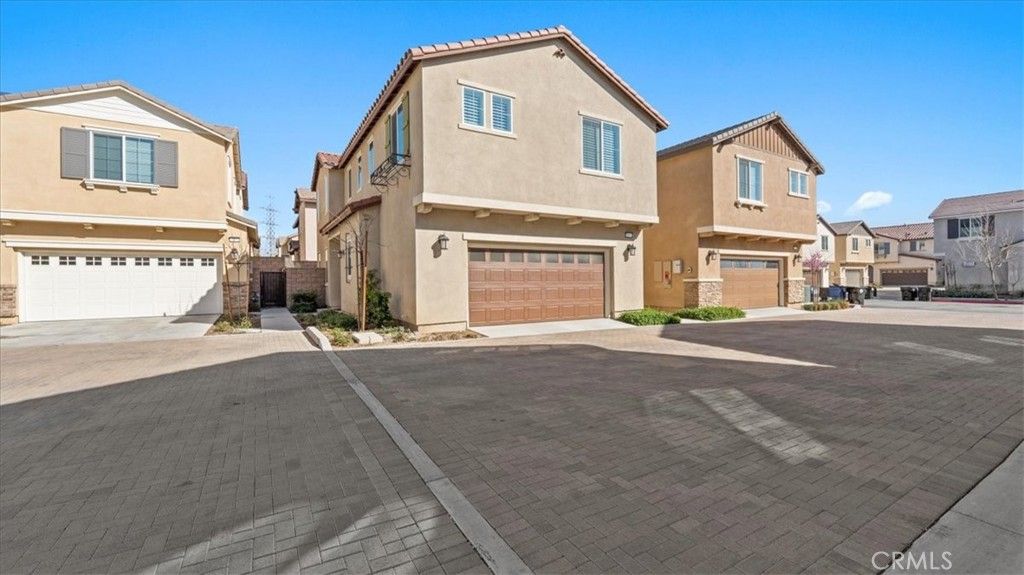 Photo of 16154 Lozano Street St #7, Fontana, CA 92336 (MLS # CV26043595)