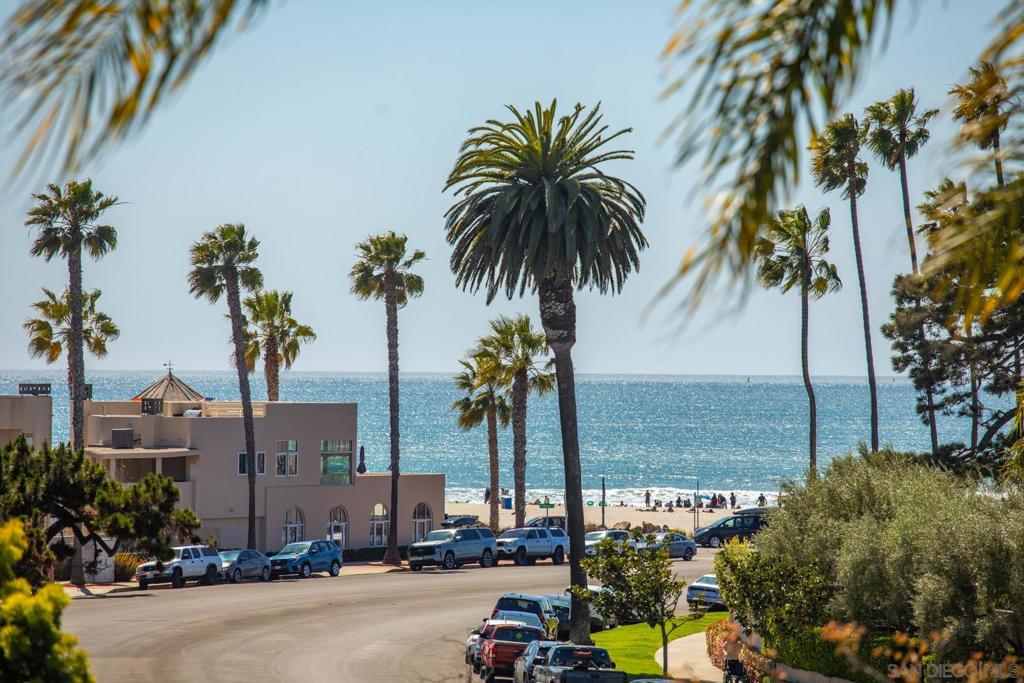 Coronado Village - Residential Lease