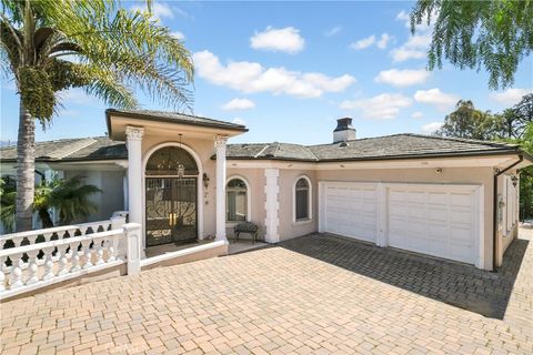 Photo of 450 Palmerstone DR, La Canada Flintridge, CA 91011 (MLS # AR26096194)