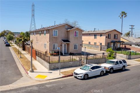 Photo of 689 E 115 St, Los Angeles, CA 90059 (MLS # DW26058232)