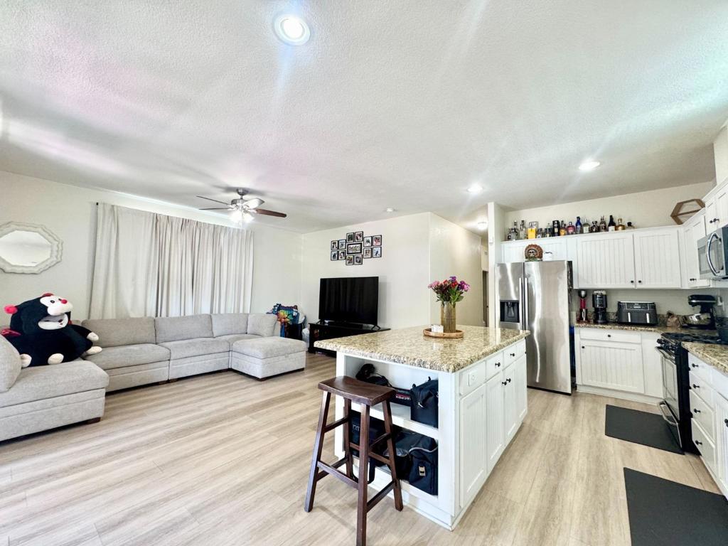 2151 Oakland Road 566