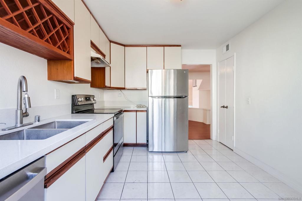 La Jolla - Residential Lease