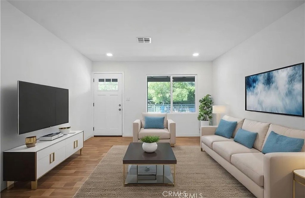 14320 Osborne