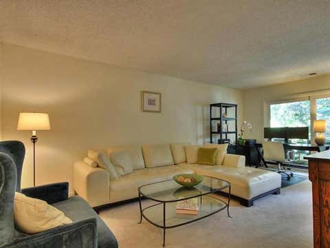 Photo of 255 S Rengstorff #158, Mountain View, CA 94040 (MLS # ML82052171)