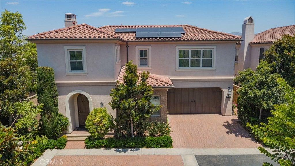 50 Twin Gables