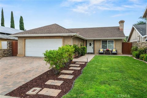 22552 Montova Laguna Hills CA 92653