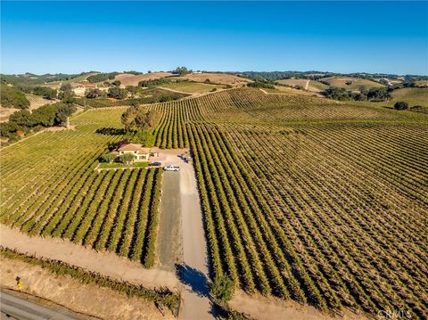 Tiny photo for 3000 Oakdale Rd., Paso Robles, CA 93446 (MLS # SC25259304)