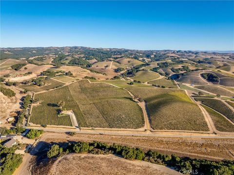 Tiny photo for 3000 Oakdale Rd., Paso Robles, CA 93446 (MLS # SC25259304)