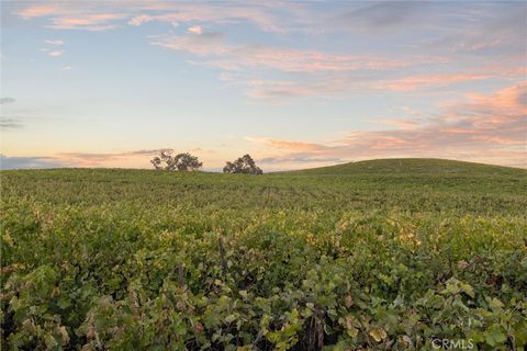 Tiny photo for 3000 Oakdale Rd., Paso Robles, CA 93446 (MLS # SC25259304)