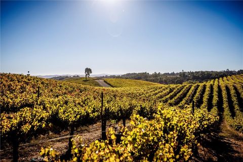 Tiny photo for 3000 Oakdale Rd., Paso Robles, CA 93446 (MLS # SC25259304)