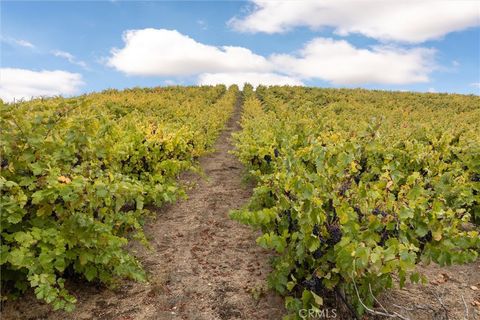 Tiny photo for 3000 Oakdale Rd., Paso Robles, CA 93446 (MLS # SC25259304)