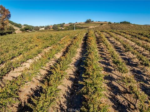 Tiny photo for 3000 Oakdale Rd., Paso Robles, CA 93446 (MLS # SC25259304)