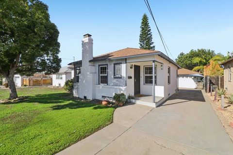 7518 Sturgess Avenue La Mesa CA 91941