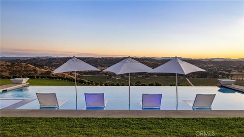 Tiny photo for 888 Camino Vina, Paso Robles, CA 93446 (MLS # SC26110794)