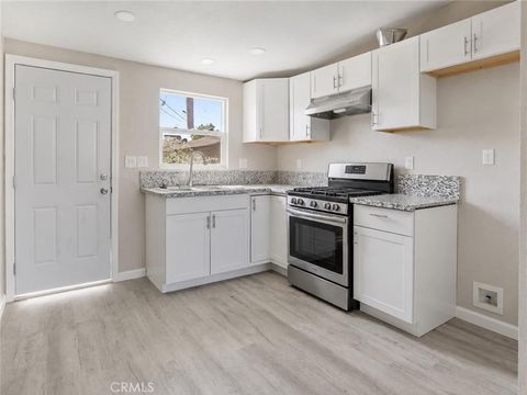 Tiny photo for 1420 - 1424 Q ST, Merced, CA 95340 (MLS # MC26157693)