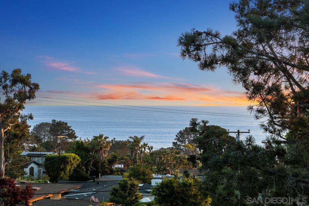 Del Mar - Residential