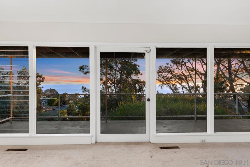 Del Mar - Residential