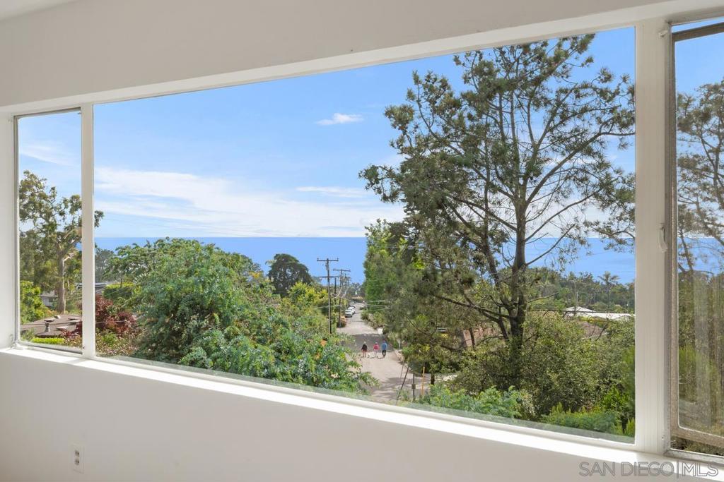 Del Mar - Residential