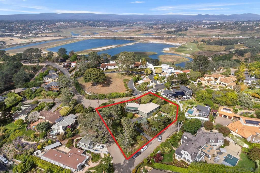 Del Mar - Residential