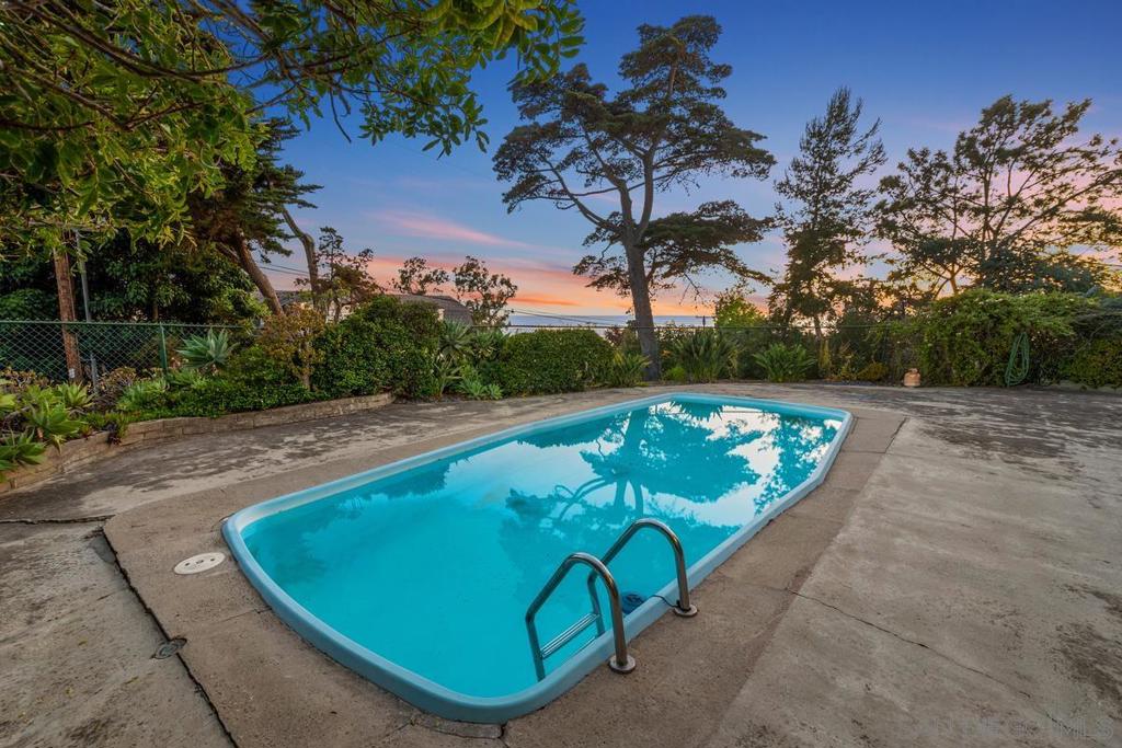 Del Mar - Residential