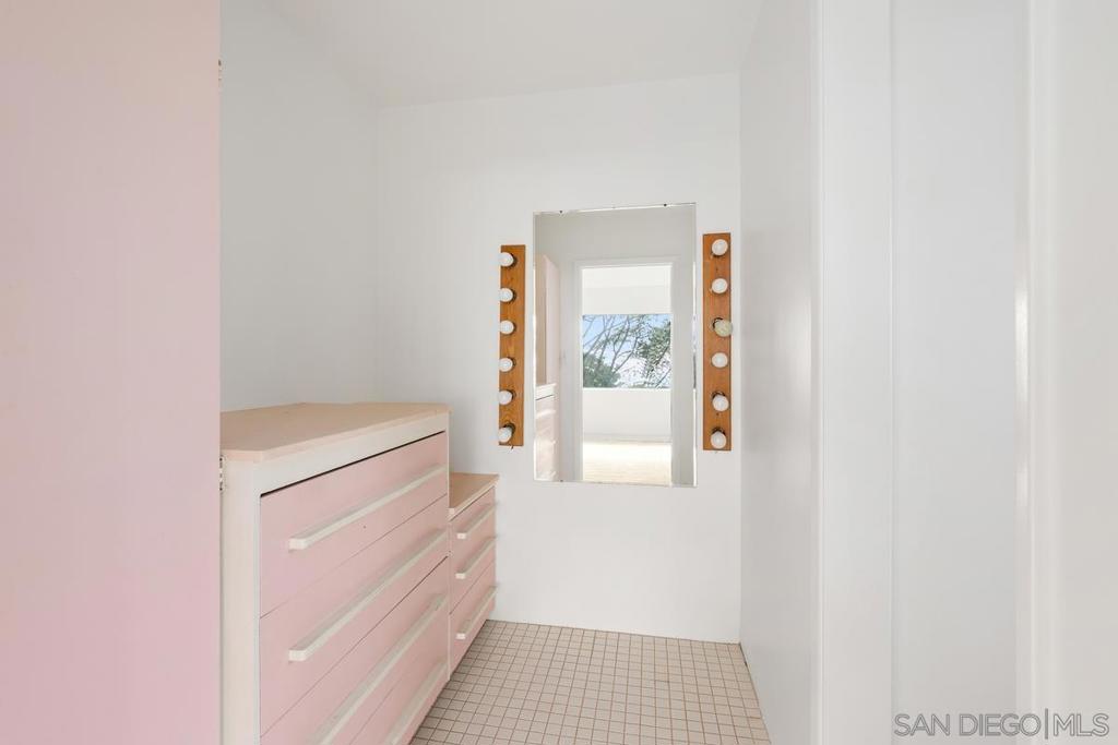 Del Mar - Residential