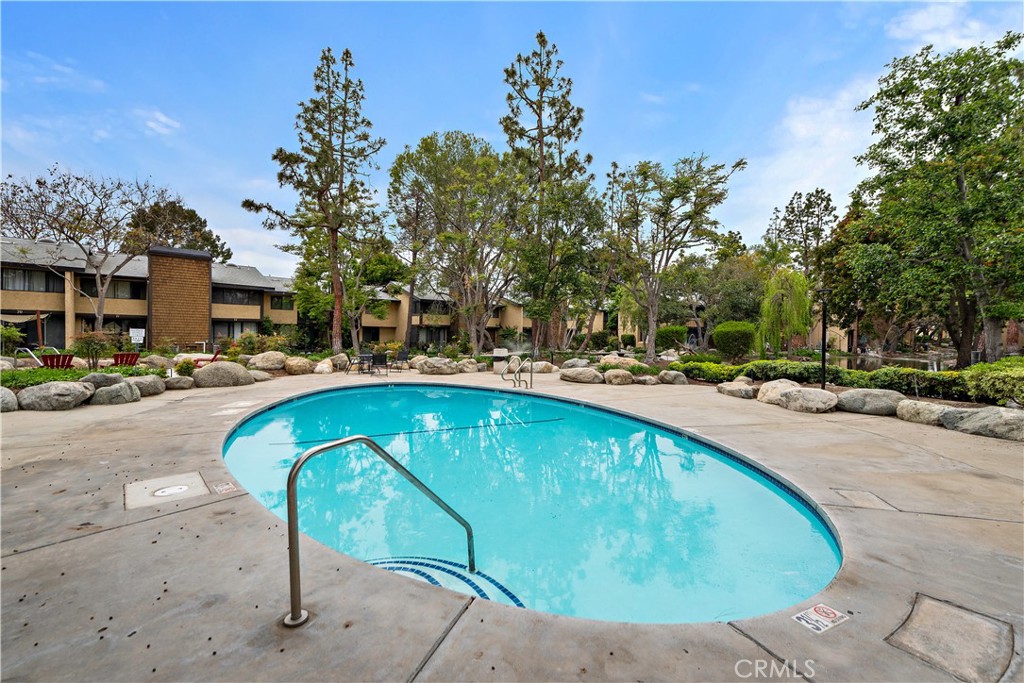 Lakewood Shores (LKS) - Residential