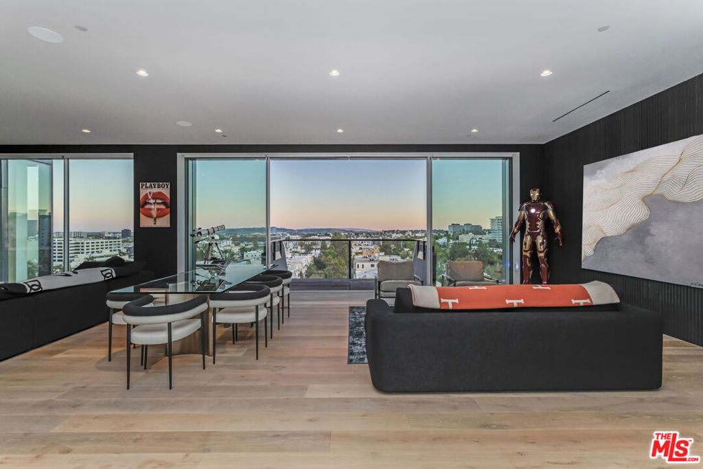 Photo of 8899 Beverly Boulevard #9D, Los Angeles, CA 90048 (MLS # 26676343)