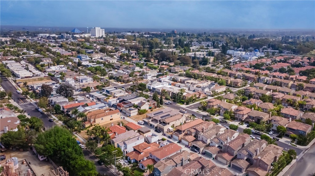 Alamitos Heights (AH) - Residential
