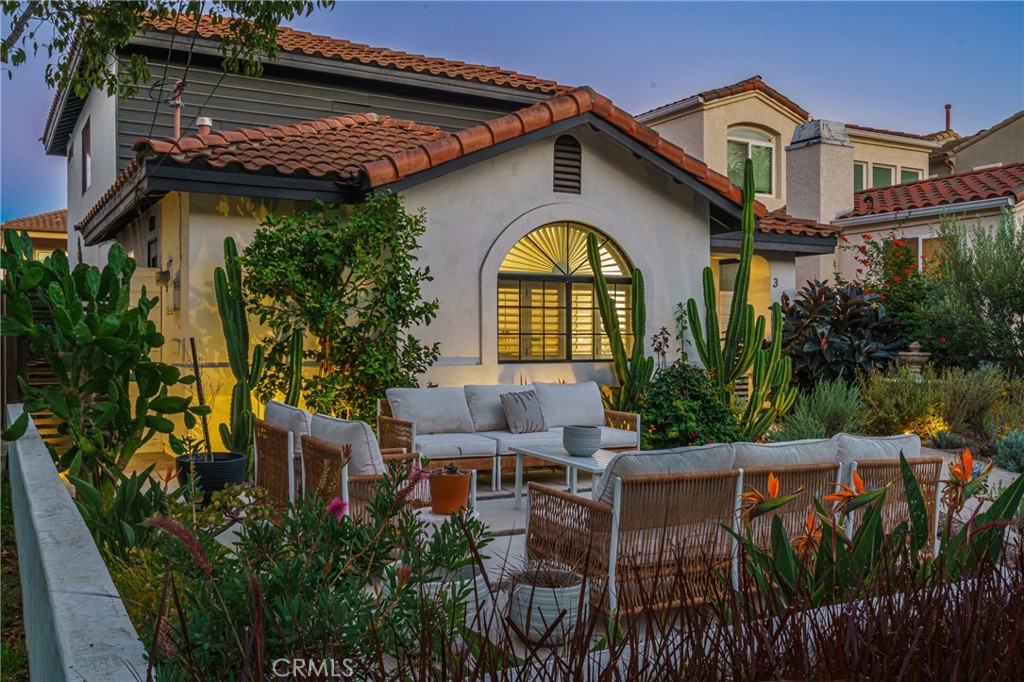 Alamitos Heights (AH) - Residential