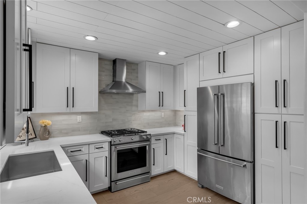 Alamitos Heights (AH) - Residential