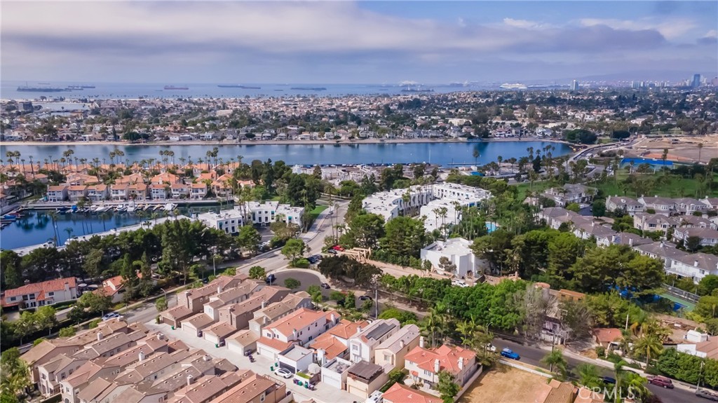 Alamitos Heights (AH) - Residential