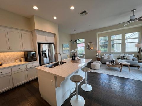 Photo of 1946 San Luis Avenue, Mountain View, CA 94043 (MLS # ML82041226)