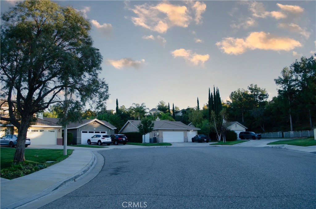 Sunset Hills-Signature (SSHL) - Residential