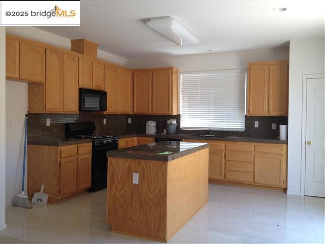 PITTSBURG - Residential Lease