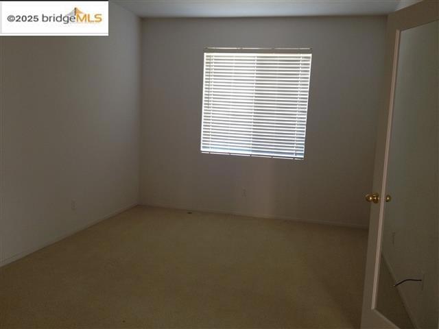 PITTSBURG - Residential Lease
