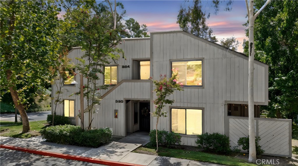Welcome to this charming Canyon Crest condo, perfectly situated in one of Riverside’s most desirable neighborhoods. This recently updated home features new flooring, fresh paint, modern countertops, and recessed lighting in the kitchen. The open-concept dining and living room provides a bright, inviting space with abundant natural light streaming through large windows and sliding glass doors. Step outside to enjoy your private balcony, perfect for morning coffee or evening relaxation. The community offers well-maintained grounds, a pool, and other amenities, all just minutes from shopping, dining, and freeway access. With its prime location and move-in ready updates, this property makes a wonderful starter home, investment, or a low-maintenance lifestyle choice. Don’t miss your chance to own a stylish condo in the highly sought-after Canyon Crest area!