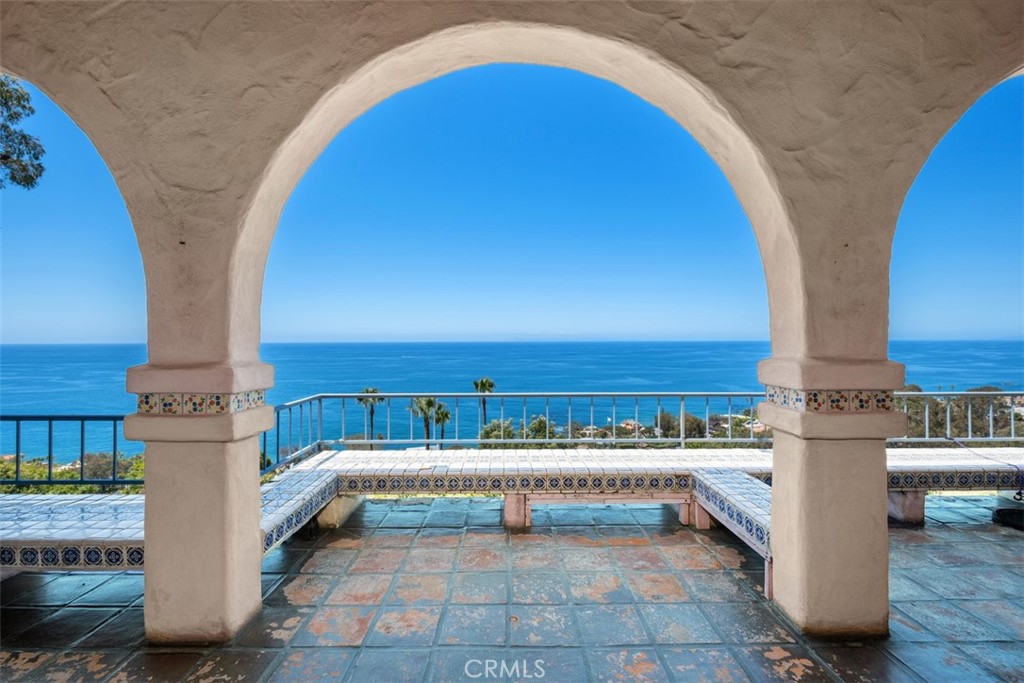 2399 San Clemente