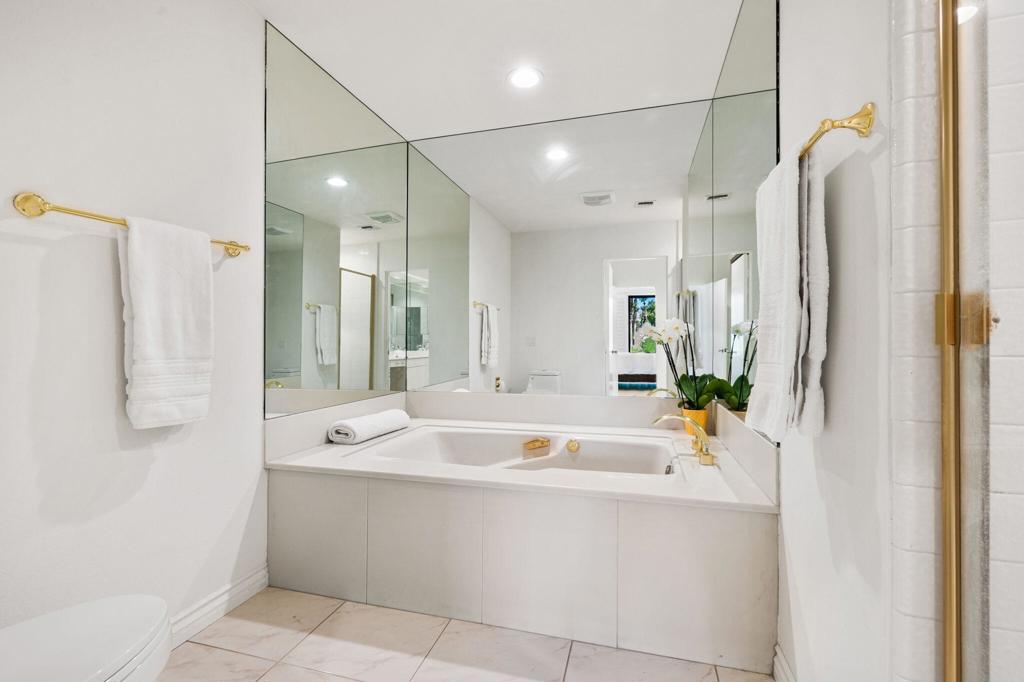 Mission Hills Country Club - Residential