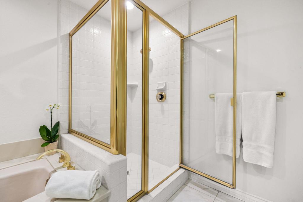 Mission Hills Country Club - Residential