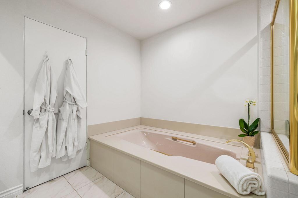 Mission Hills Country Club - Residential