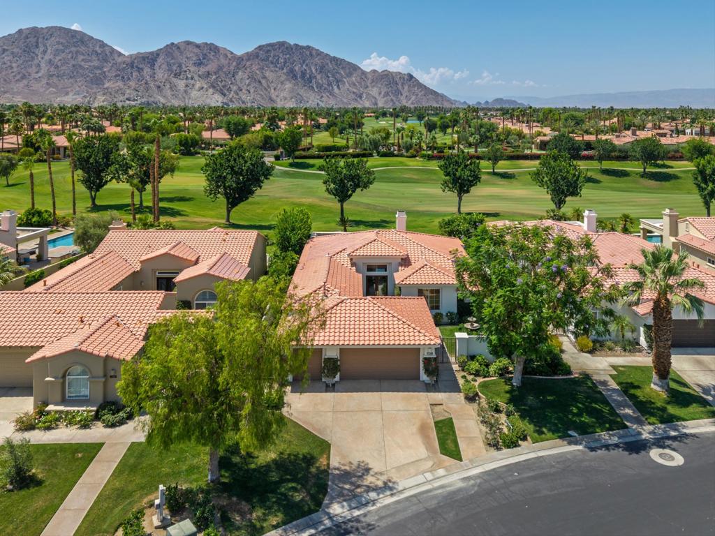 57461 Spanish Hills Lane