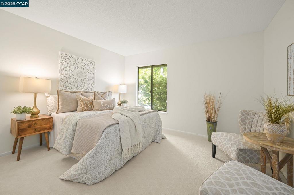 ROSSMOOR - Residential