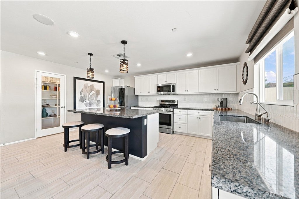 29281 Glass Mountain Court