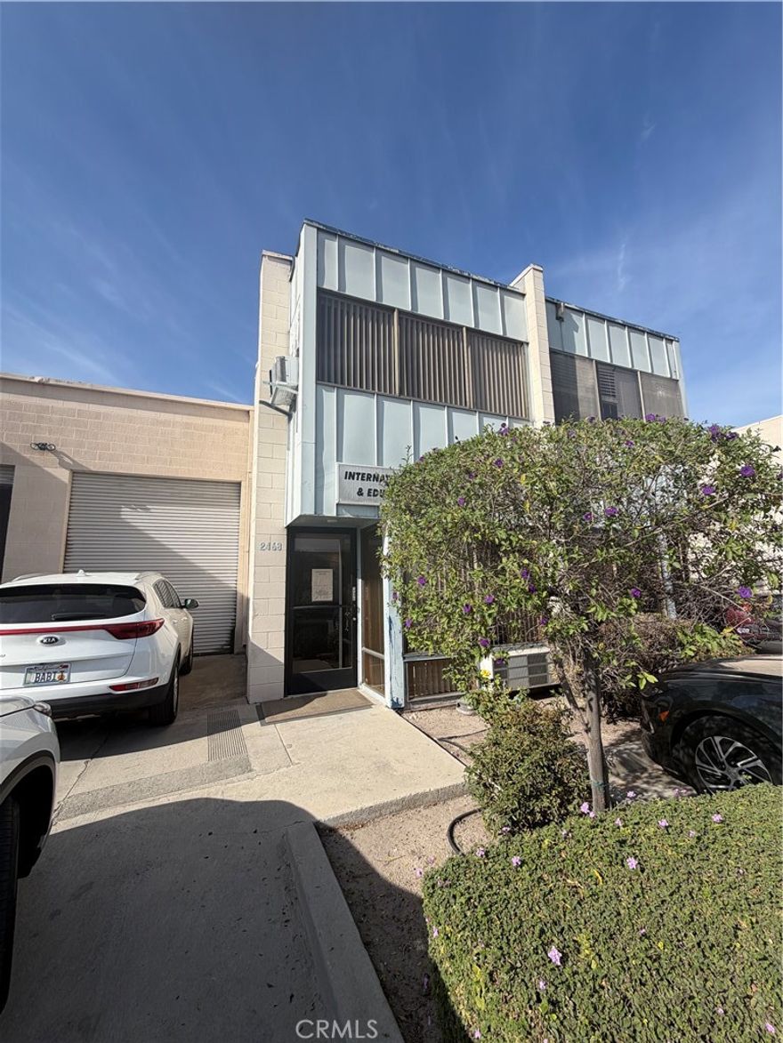 RARE FIND!!! INDUSTRIAL CONDOMINIUM , Right across the street from the OTAY BORDER TRUCK CROSSING. first floor has warehouse space with metal roll-up door for loading or unloading, bathroom, front office/lobby and kitchen. Second floor has open concept- Two(2) large offices/conference space & bathroom,Buyer/Buyer agent to verify all information prior to COE. ---DO NOT DISTURB THE TENANTS --- Call 2nd AGENT ONLY  ADRIANA MORAN with any questions or to schedule a viewing( minimum 2 hours notice needed)  --$450 MONTHLY HOA FEES(covers common area, building insurance & water),Open concept layout but easy to convert into private individual offices.
*******SEE PRIVATE REMARKS FOR SHOWING & SUBMITTING OFFERS*****