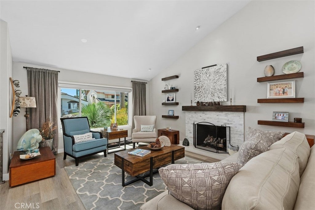 33082 Mesa Vista Dr