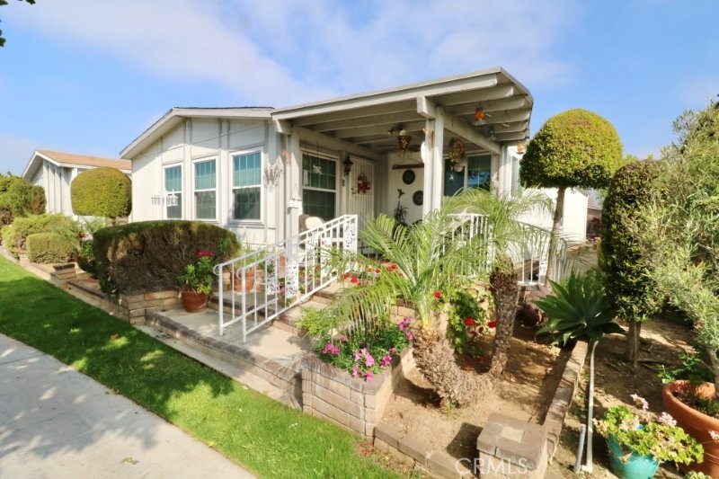 1346 Clear Lake Place 70