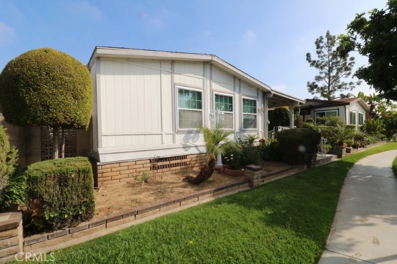 1346 Clear Lake Place 70